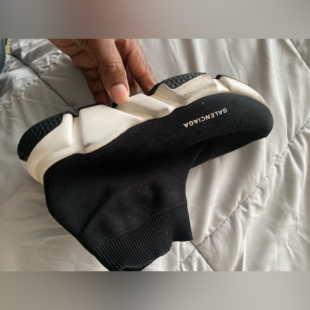 Selling my old Balenciaga sneakers they are used